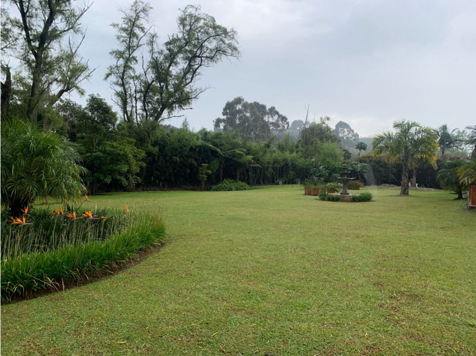 Venta de Finca Tradicional en Llanogrande Ubicación y Topografía Plana — foto 3