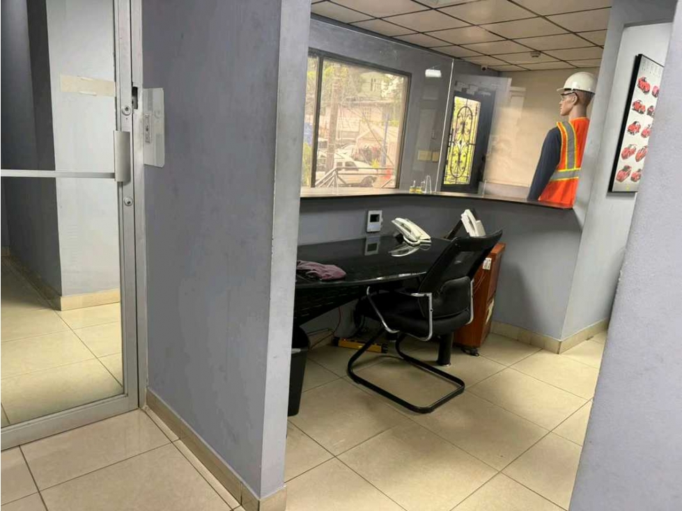 Venta de galera de 740 mts2 en Pueblo Nuevo — foto 6