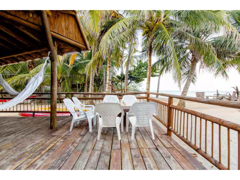 Venta de hermosa cabaña con vista al atardecer | Isla Fuerte | 130mts2 - 6