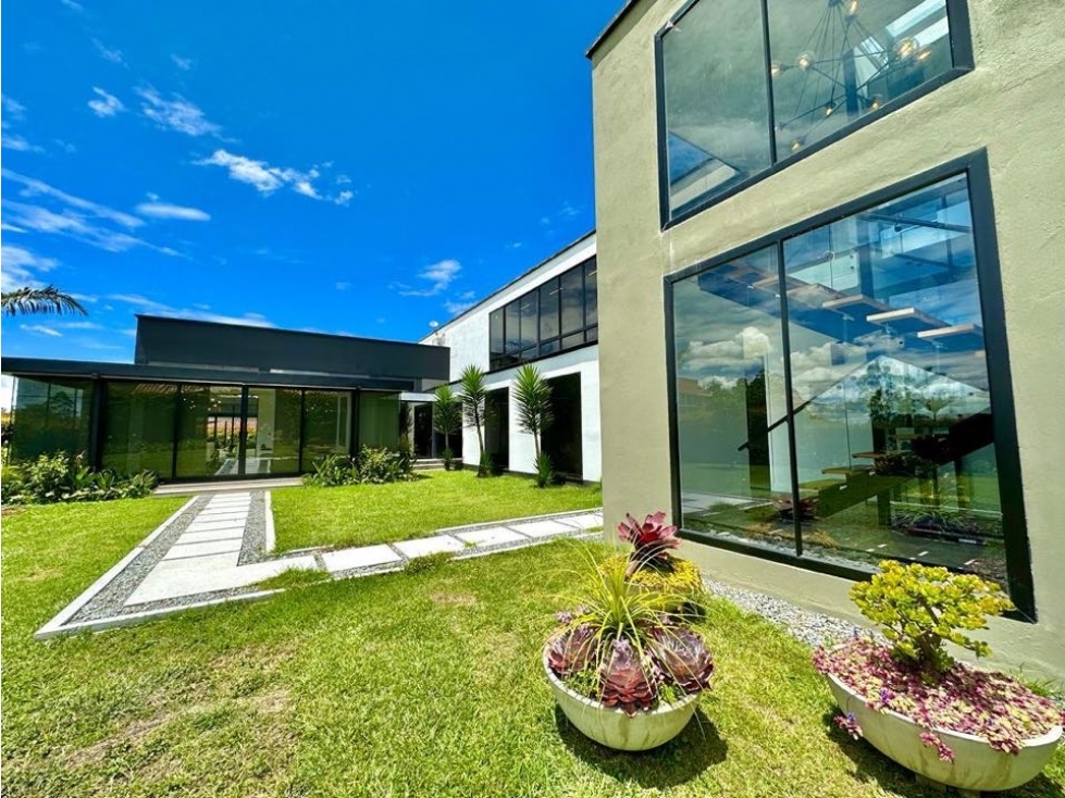 Venta de hermosa casa campestre amoblada en Llano Grande , Antioquia — foto 2
