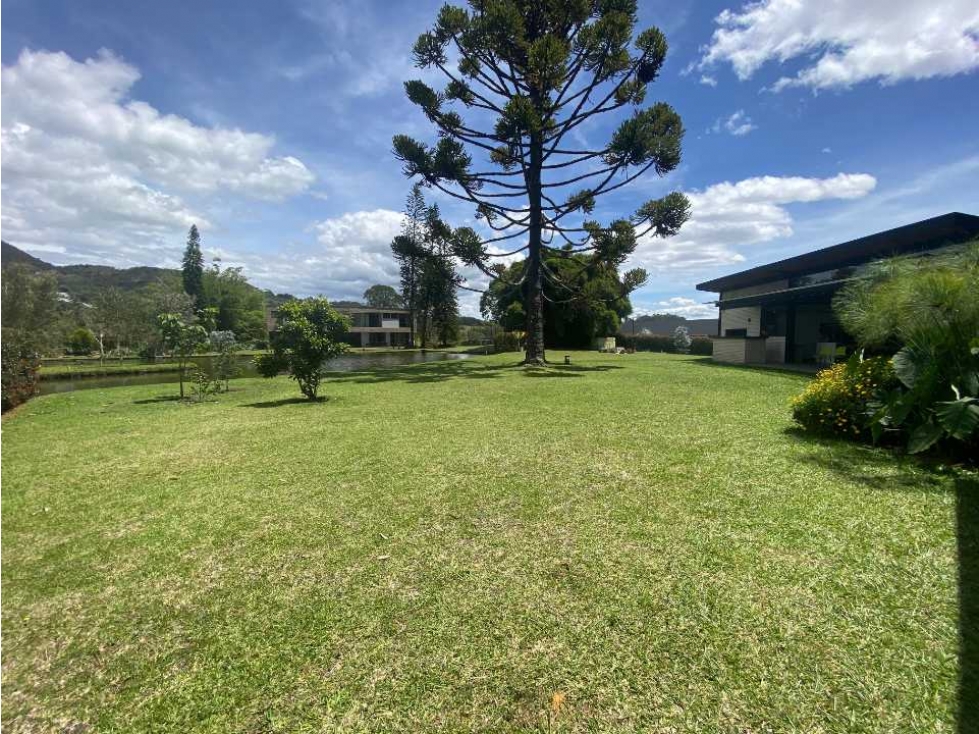 vendo hermosa casa campestre con lago, unidad cerrada (LDC) — foto 3