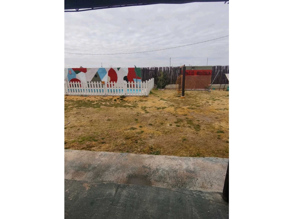 VENTA DE HERMOSA CASA CON PISCINA EN LUJÁN DE CUYO - 4