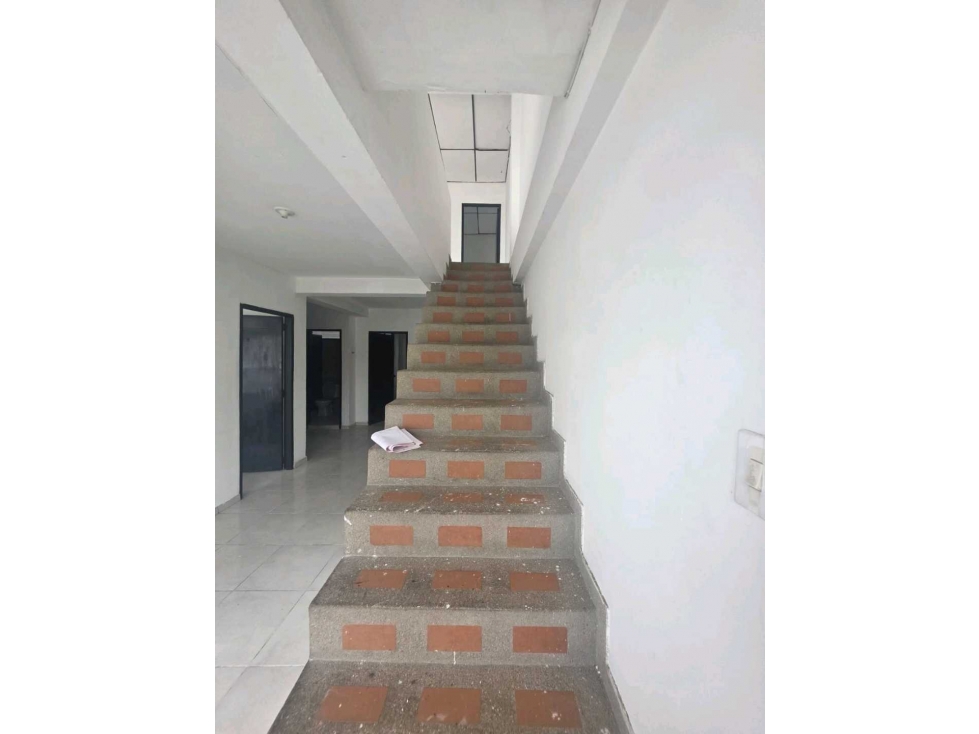 Venta de Hermosa Casa de dos pisos Independientes con Terraza — foto 4