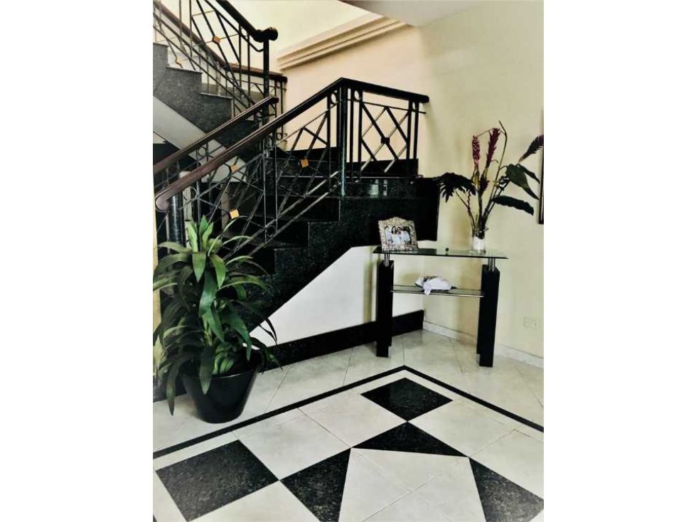 VENTA DE HERMOSA CASA EN BETHANIA DE 430 mts. — foto 6