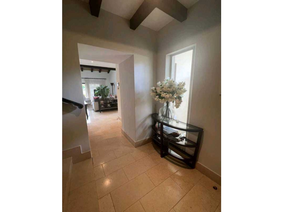 VENTA DE HERMOSA CASA EN EL EXCLUSIVO BUENAVENTURA, BRISTOL. - 2