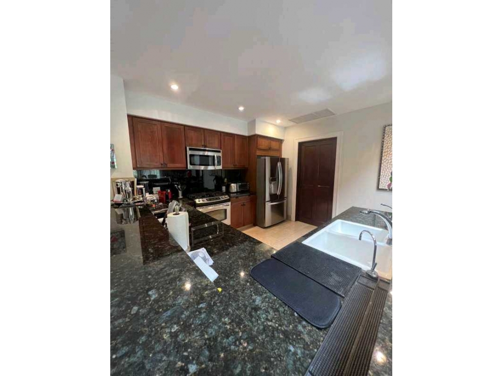 VENTA DE HERMOSA CASA EN EL EXCLUSIVO BUENAVENTURA, BRISTOL. - 3