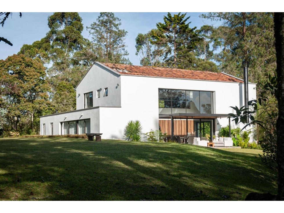 Casa en El Retiro | 262 m² | agua propia, 2 accesos — foto 4
