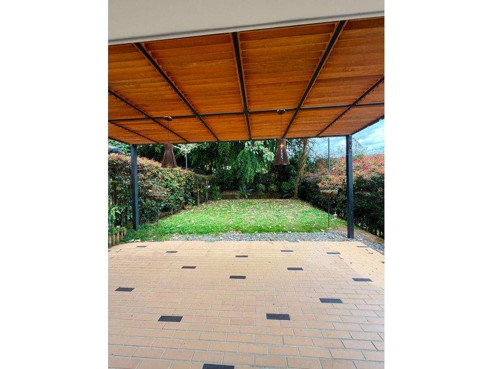 Venta de hermosa casa en El Retiro , Antioquia
