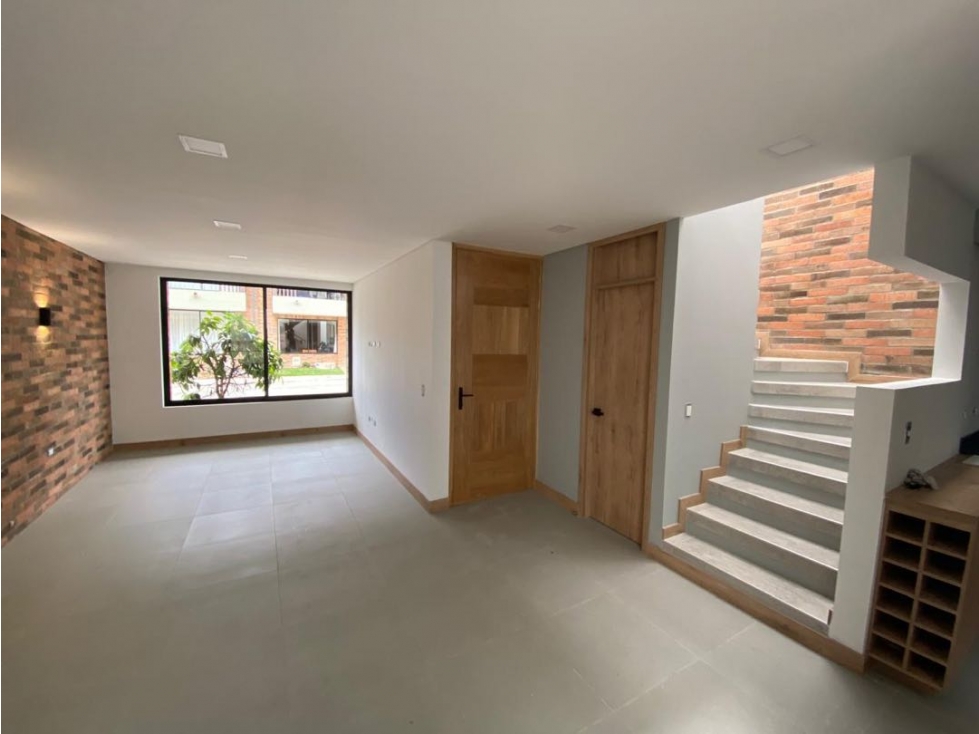 Venta de hermosa casa en la Ceja para estrenar unidad cerrada