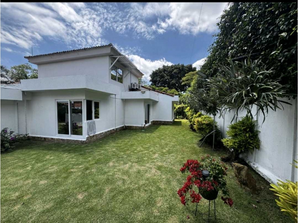 VENTA DE HERMOSA CASA EN PANCE SUR DE CALI