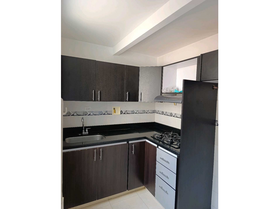 VENTA DE HERMOSA CASA EN ROBLEDO — foto 3