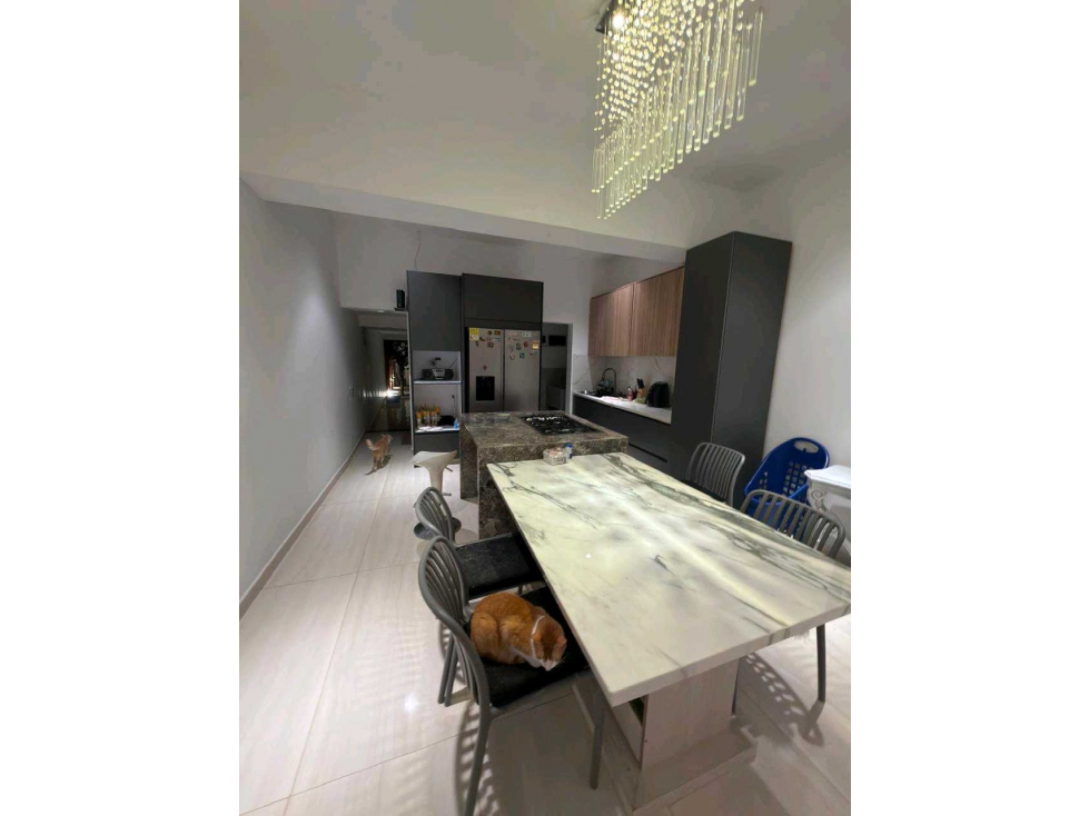 VENTA O PERMUTA DE HERMOSA CASA EN TEBAIDA — foto 4
