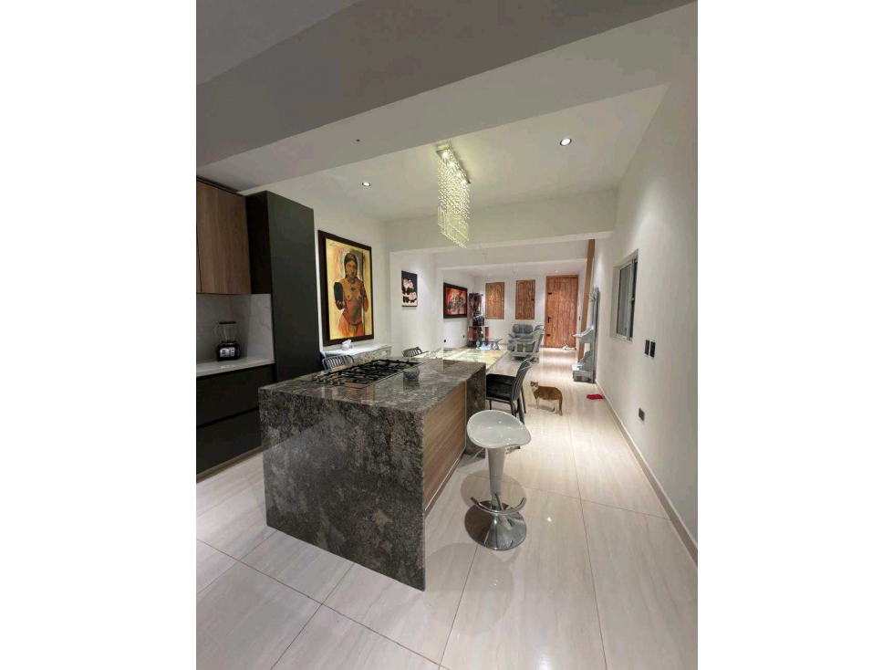 VENTA O PERMUTA DE HERMOSA CASA EN TEBAIDA — foto 2