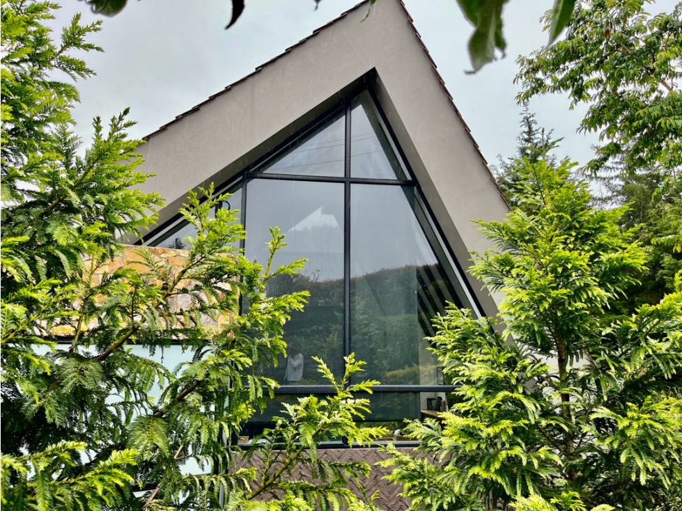 Venta de hermosa casa sector Vía Don Diego-La Ceja