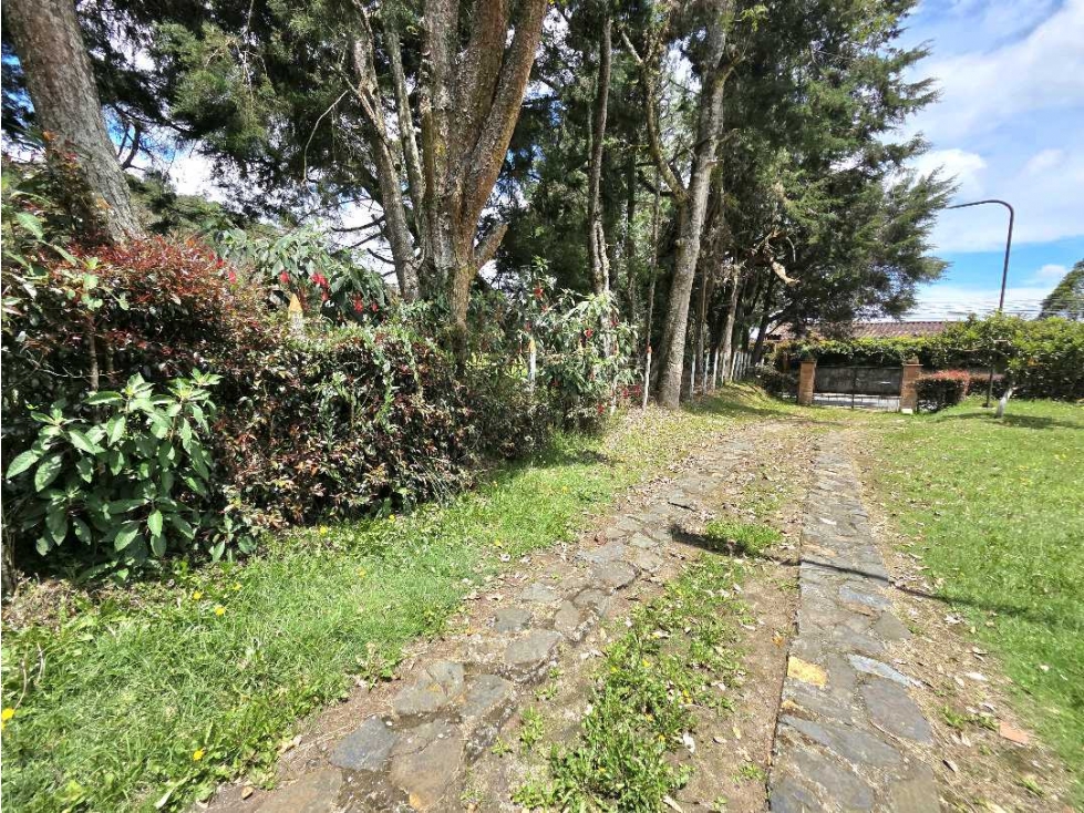 Venta de Hermosa Finca SANTA ELENA 4630m2 — foto 2