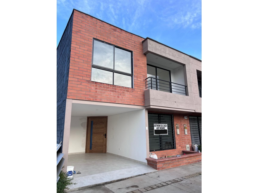 VENTA DE HERMOSA PROPIEDAD SECTOR LA CEJA DE 177 MT2