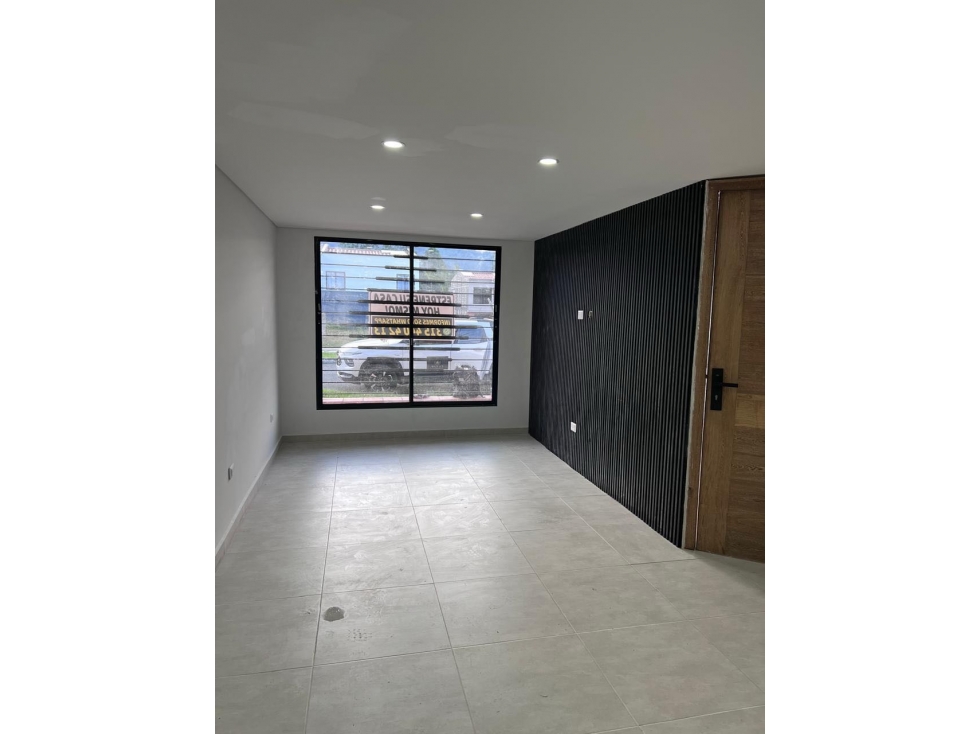 VENTA DE HERMOSA PROPIEDAD SECTOR LA CEJA DE 177 MT2 — foto 3