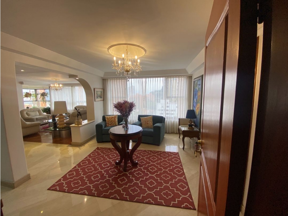 Apartamento en Lalinde | 320 m² | 4 alcobas