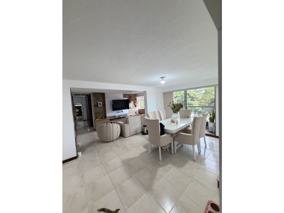 Venta de hermoso apartamento con precio de oportunidad sector Sabaneta — foto 2