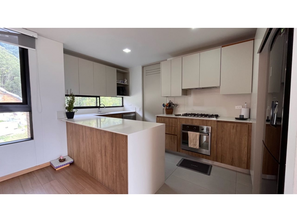Venta de Hermoso Apartamento en Cola del Zorro - El Poblado — foto 6