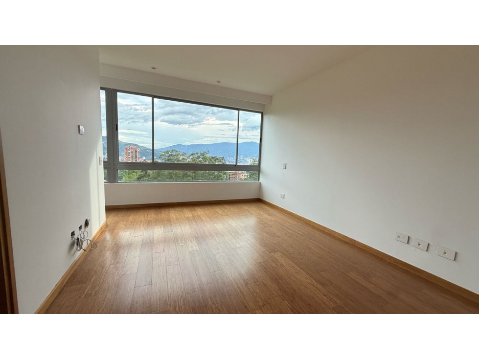 Apartamento Los Balsos | 245 m² | gran balcón tipo terraza — foto 6