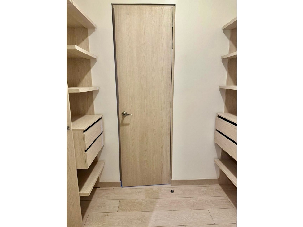 Venta de hermoso apartamento en las vegas — foto 6