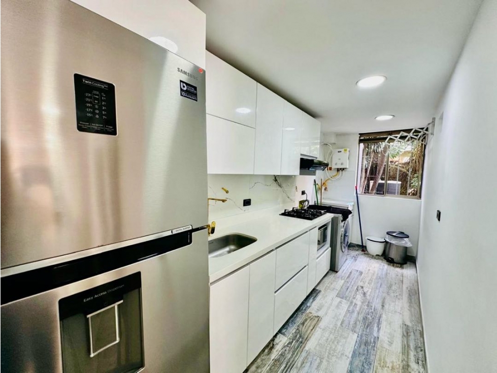 Venta de hermoso apartamento remodelado solo venta recursos propios