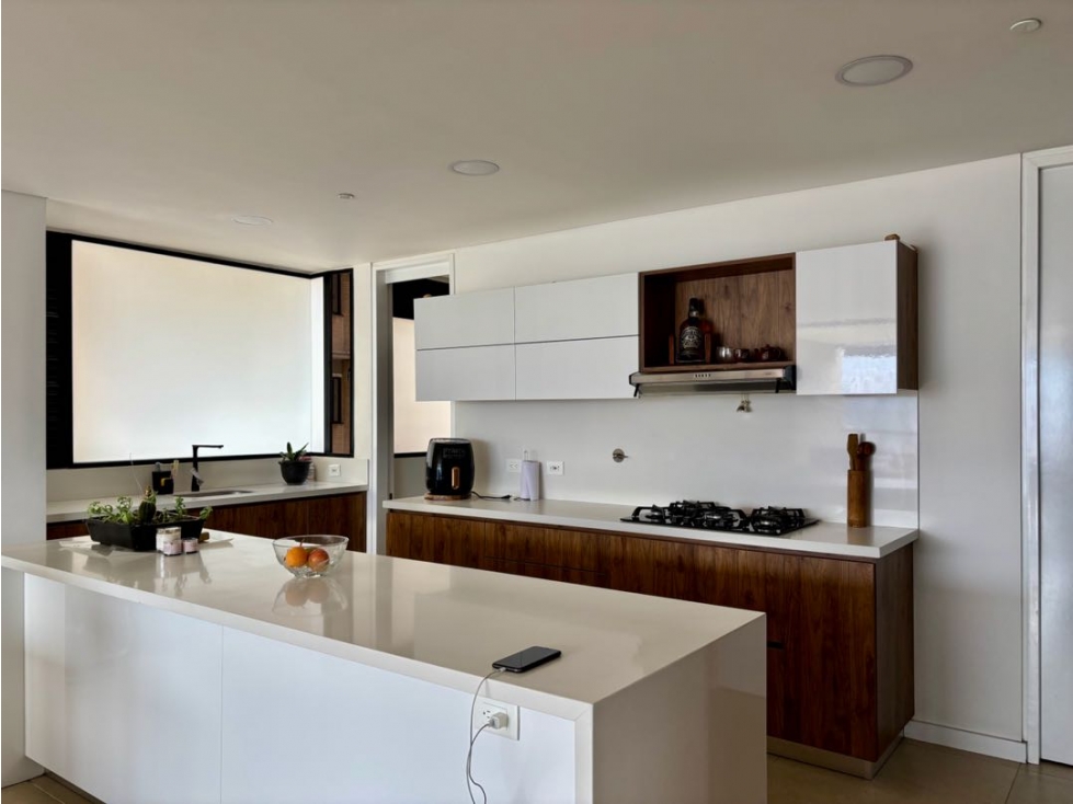 Venta de hermoso apartamento sector Santa María de los Ángeles — foto 2