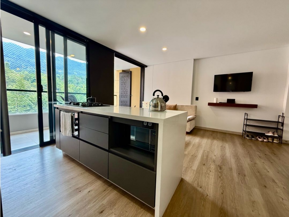 Venta de hermoso apartamento sector Loma de los mesa