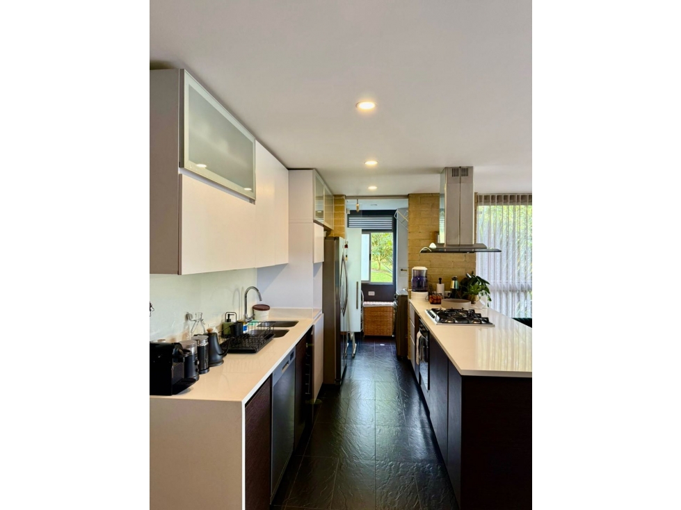 Venta de hermoso apartamento sector fizebad ( Excelente Vista) — foto 2