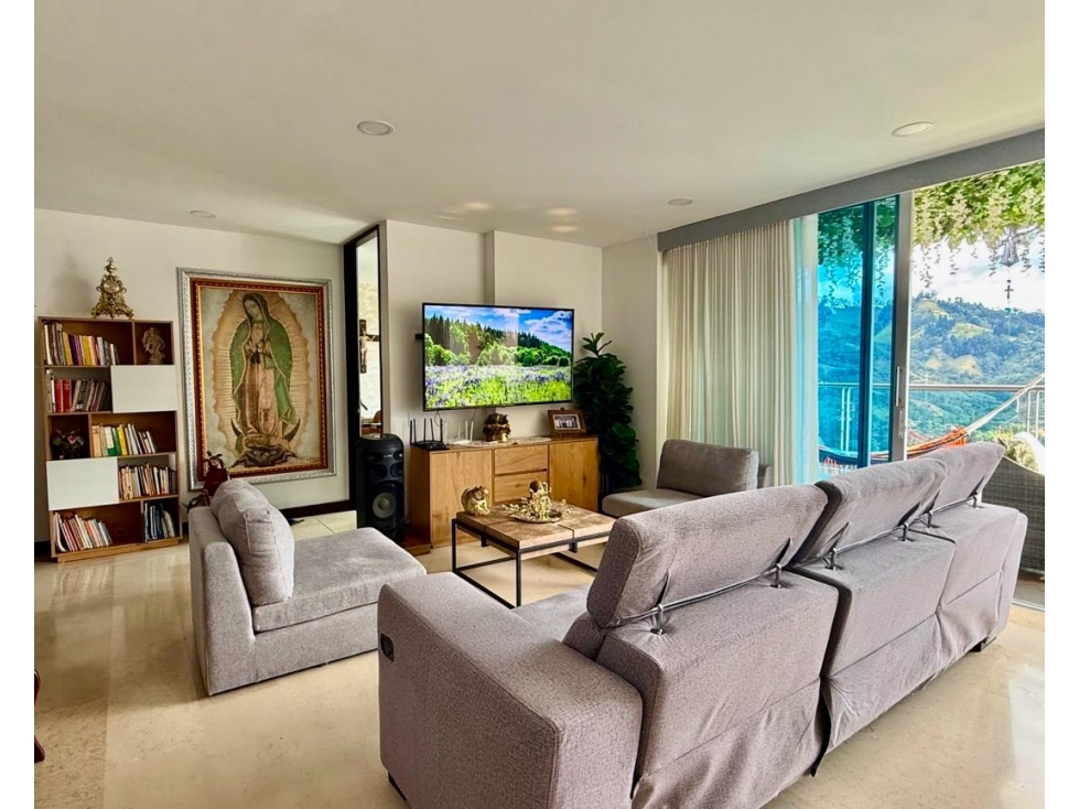 Venta de hermoso apartamento sector aves marías sabaneta