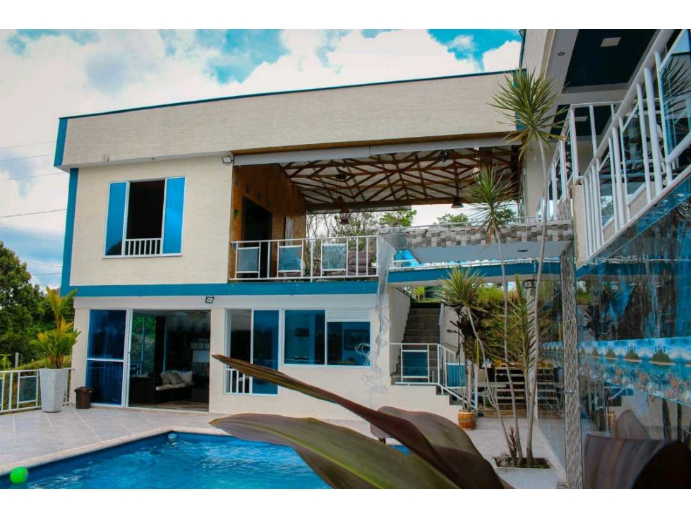 Venta de hermoso chalet en Circasia Quindío