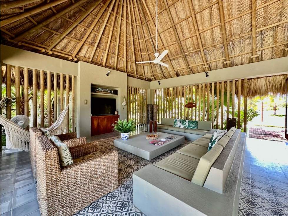 Venta de Hotel- Finca con 9 Hectáreas y salida al mar - 5