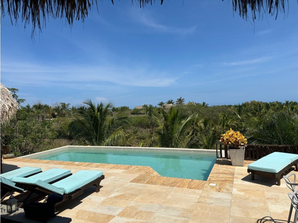 Venta de Hotel- Finca con 9 Hectáreas y salida al mar - 2