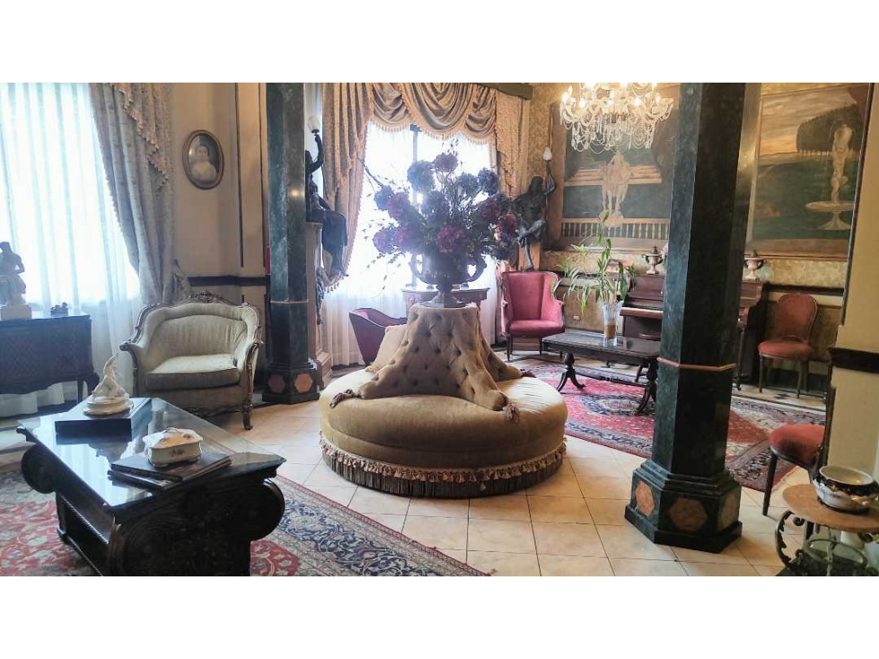 Venta de Hotel de Lujo Mansión de Río, Centro de Guayaquil - 3