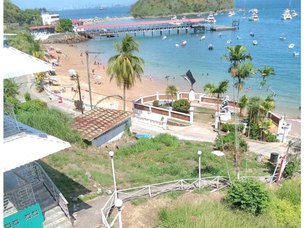 VENTA DE HOTEL EN ISLA TABOGA PRECIO DE OPORTUNIDAD - 2
