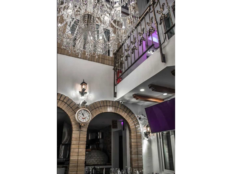 VENTA DE HOTEL EN TEUSAQUILLO, BOGOTA TP — foto 4
