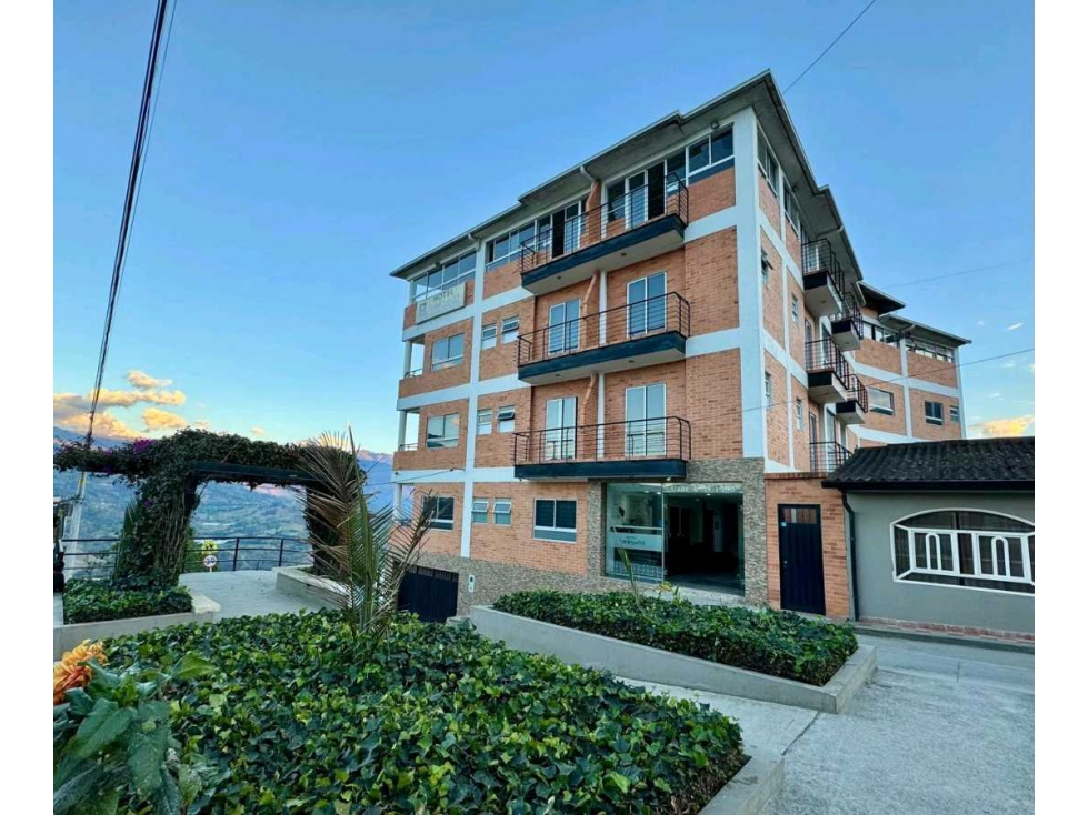 Venta de hotel mas lote inversion - 1