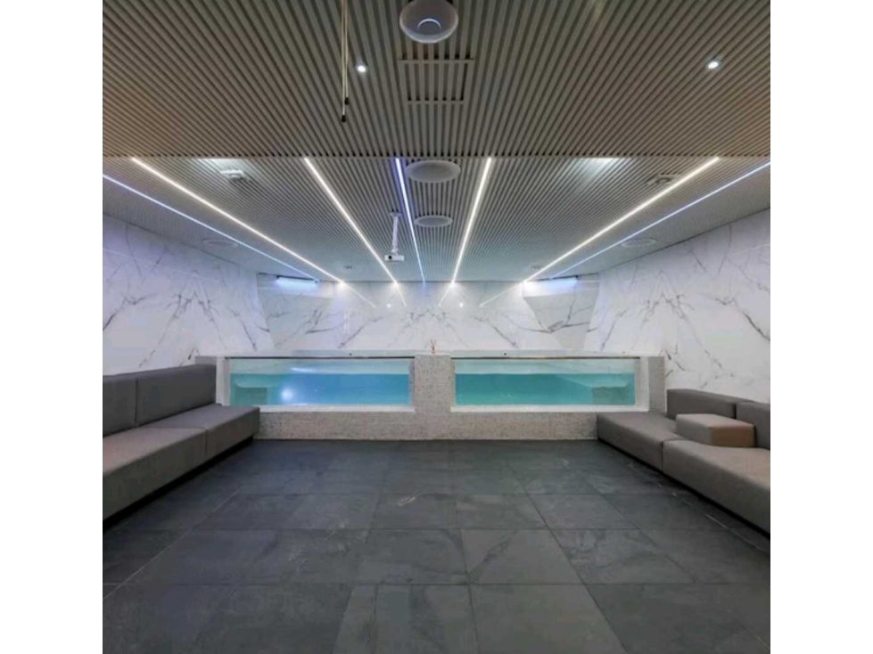 VENTA DE HOTEL MEDELLÍN POBLADO TP 9500830 - 5