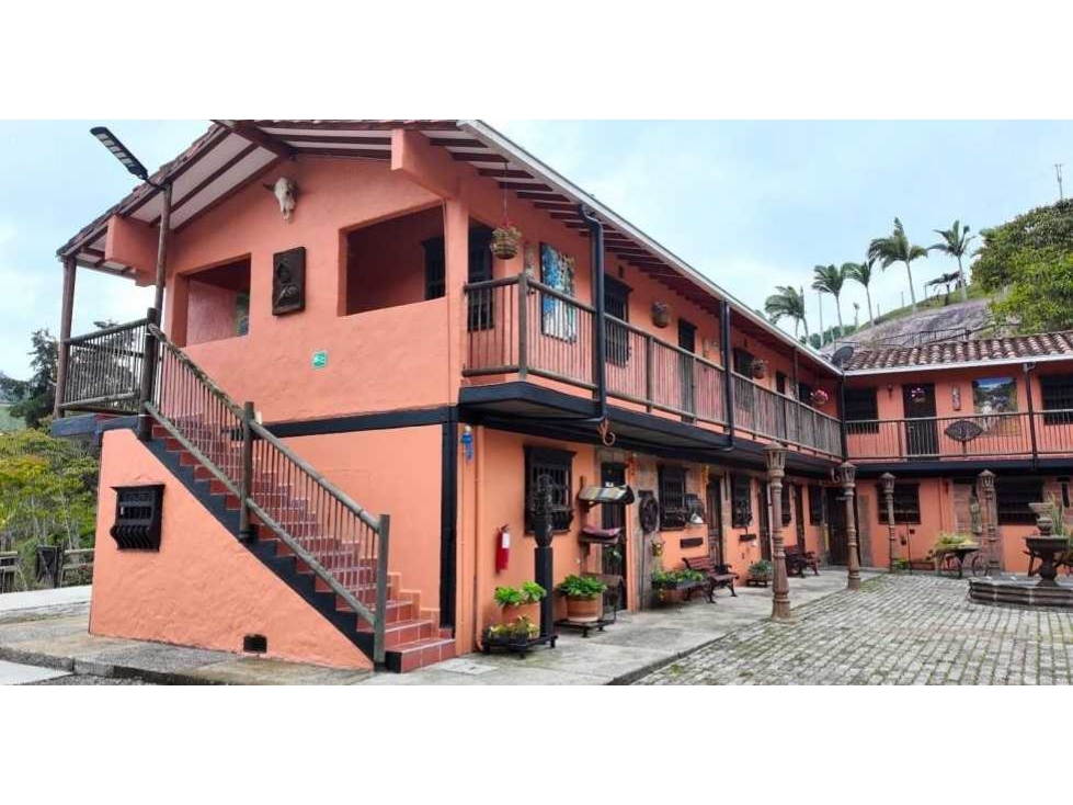 VENTA DE HOTEL VIA VIEJO PEÑOL CERCA A GUATAPÉ - 6