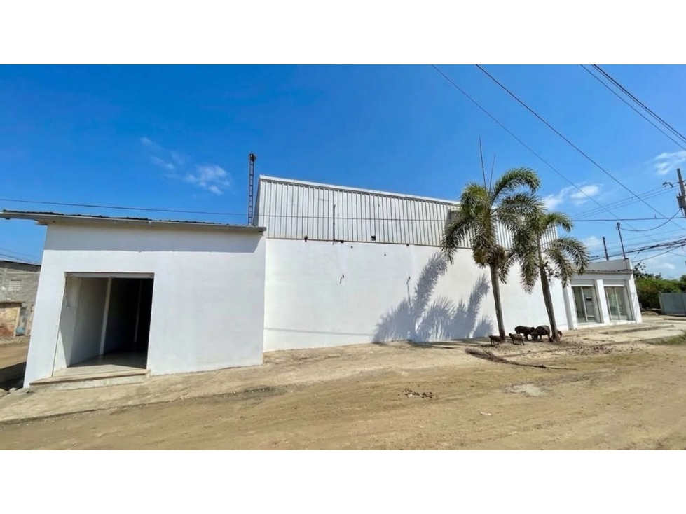 SE VENDE LOCAL COMERCIAL ESQUINERO EN PUERTO ENGABAO - PLAYAS — foto 4