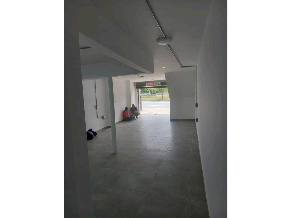 Venta de Local Comercial 66m2 en La Candelaria, Medellín