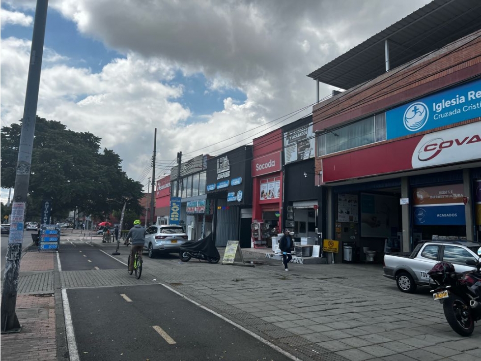 VENTA DE LOCALES COMERCIALES AUTO NORTE — foto 2