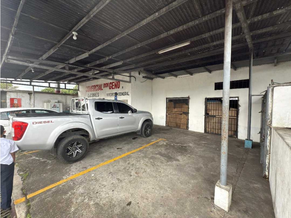 VENTA DE LOCAL COMERCIAL EN BUGABA - 2