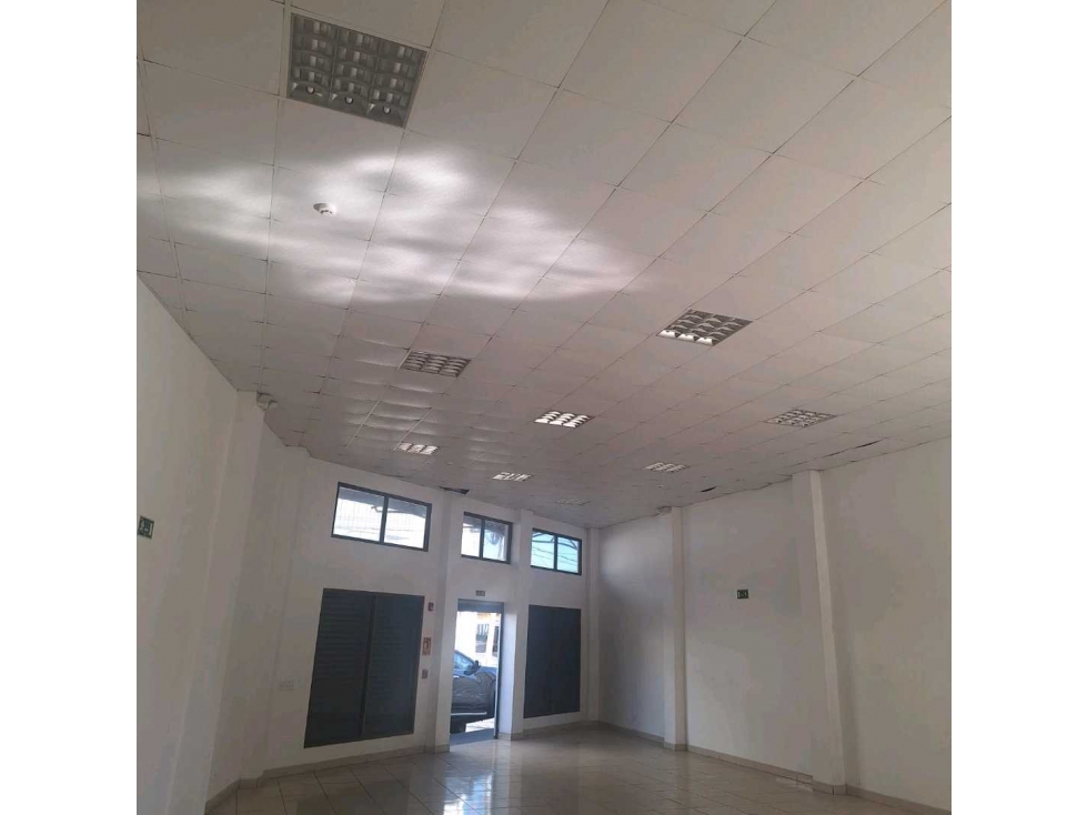 VENTA DE LOCAL COMERCIAL EN DAVID CENTRO VENTA POR DEBAJO DEL AVALUO - 5