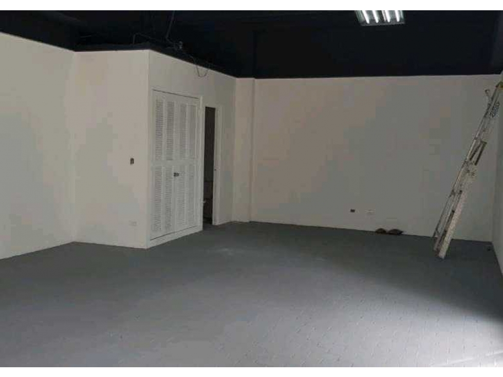 Venta de Local Comercial en El Cangrejo, Vía Veneto, 65 m² — foto 5