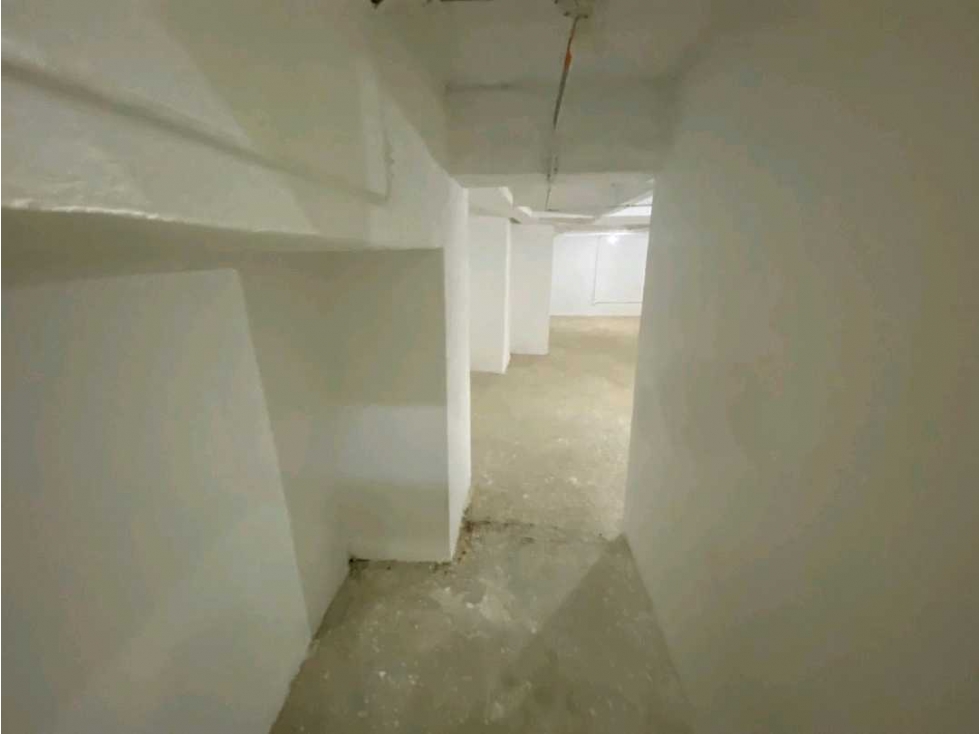 Venta de local Comercial en Santa Mónica, primer piso, Medellín — foto 4