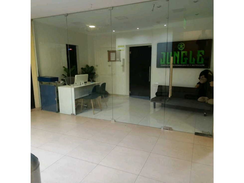 VENTA DE LOCAL COMERCIAL VIA A LA COSTA, LAGUNA PLAZA — foto 3