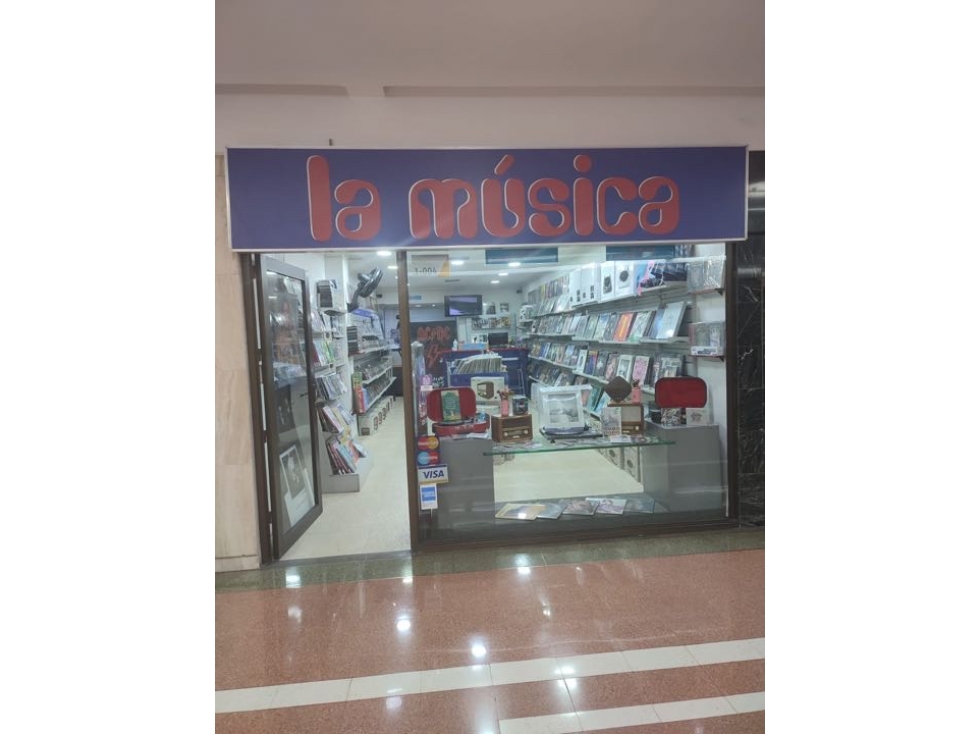 Venta de local comercial,Centro Comercial Unicentro, conquistadores - 1