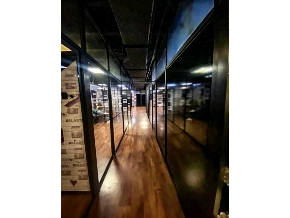 Venta de local de 250 mts2 en avenida 12 de octubre - 4